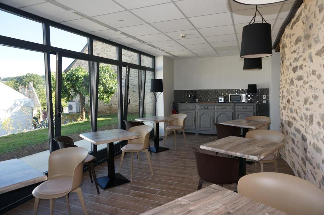 The Originals Relais Hotel Saint-Roch Salzuit Dış mekan fotoğraf